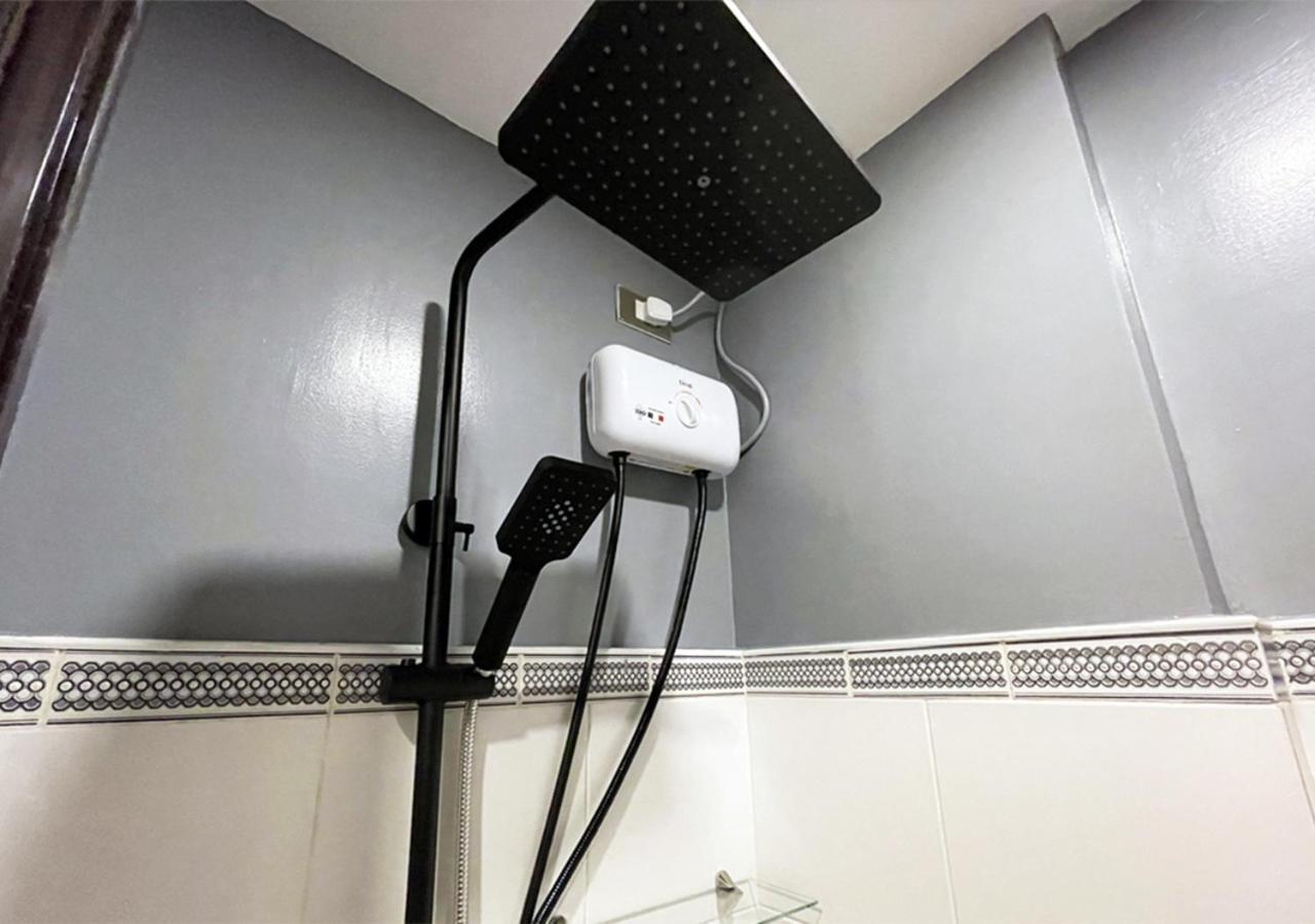 Mystay Hotel Bgc West マカティ エクステリア 写真