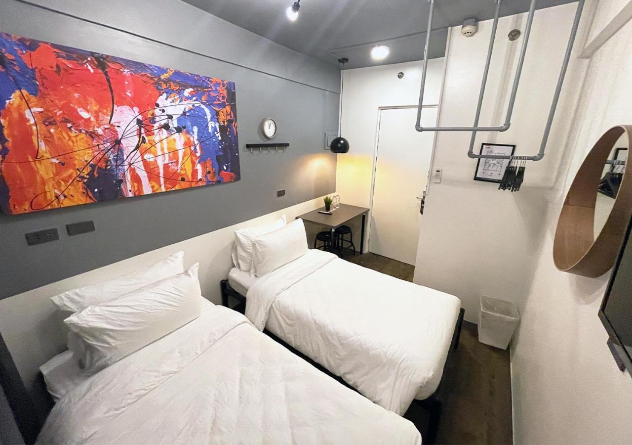 Mystay Hotel Bgc West マカティ エクステリア 写真